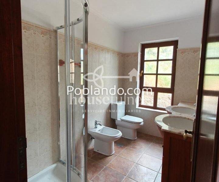 Casa de piedra rehabilitada en Cedeira