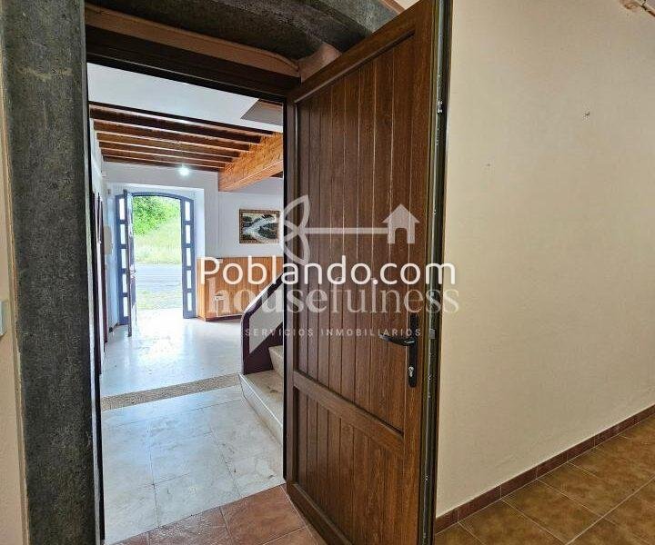 Casa de piedra con historia y alma en Moeche