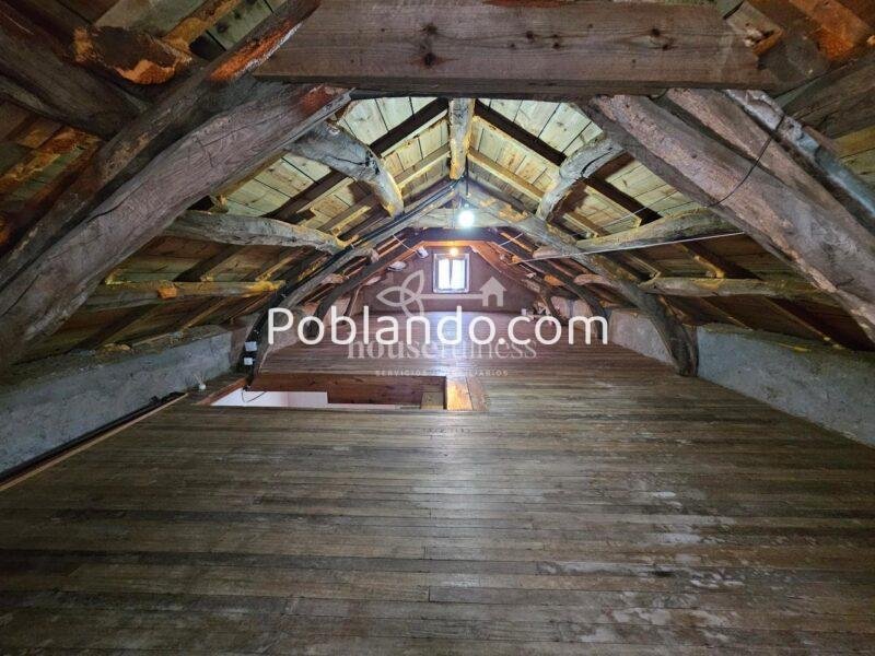 Casa de piedra con historia y alma en Moeche