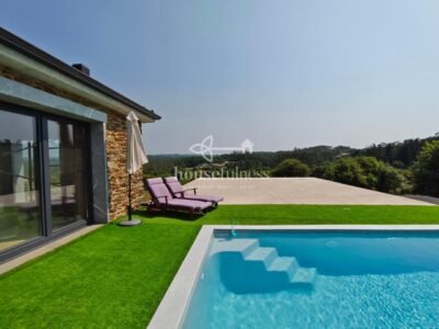 Exclusiva propiedad con finca de 5.840 m², dos viviendas y excelentes vistas en Cerdido (A Coruña)