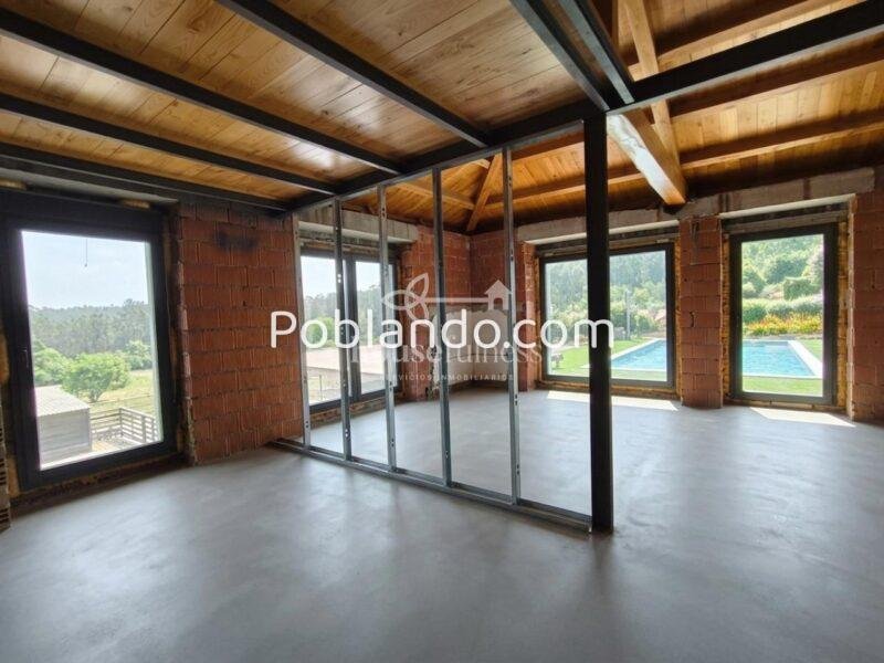 Exclusiva propiedad con finca de 5.840 m², dos viviendas y excelentes vistas en Cerdido (A Coruña)