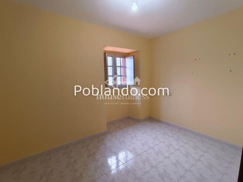 Casa de piedra con vistas al mar y finca de 509 m² en Esmelle, Ferrol