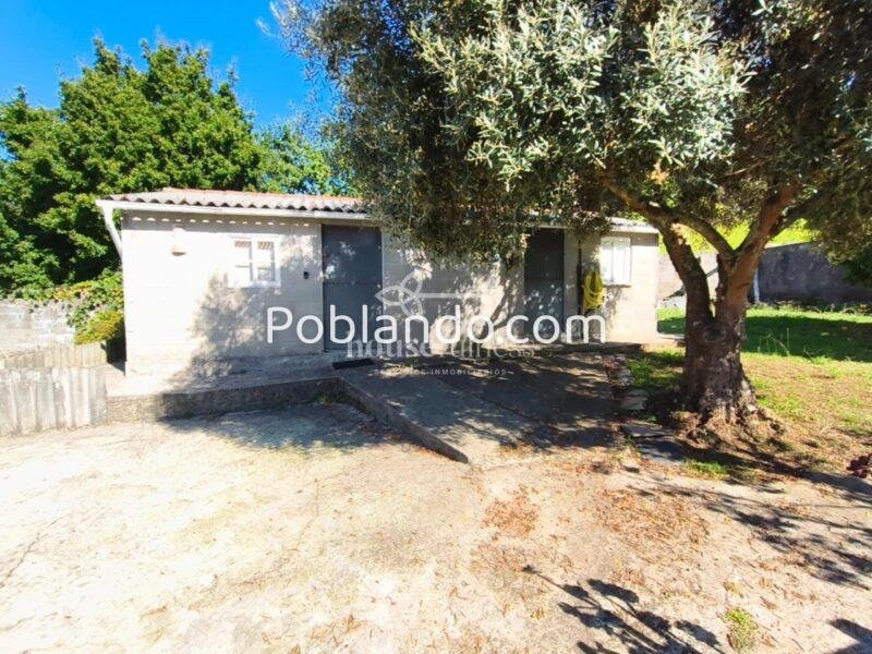 CHALET CON DOS VIVIENDAS INDEPENDIENTES, JARDÍN Y VISTAS AL MAR EN FENE