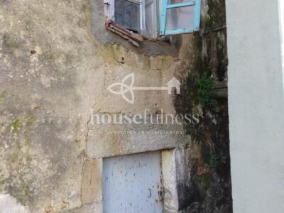 Casa para restaurar en Neda