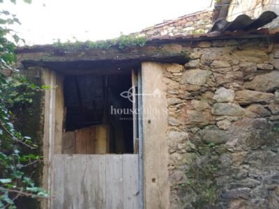 Casa para restaurar en Neda