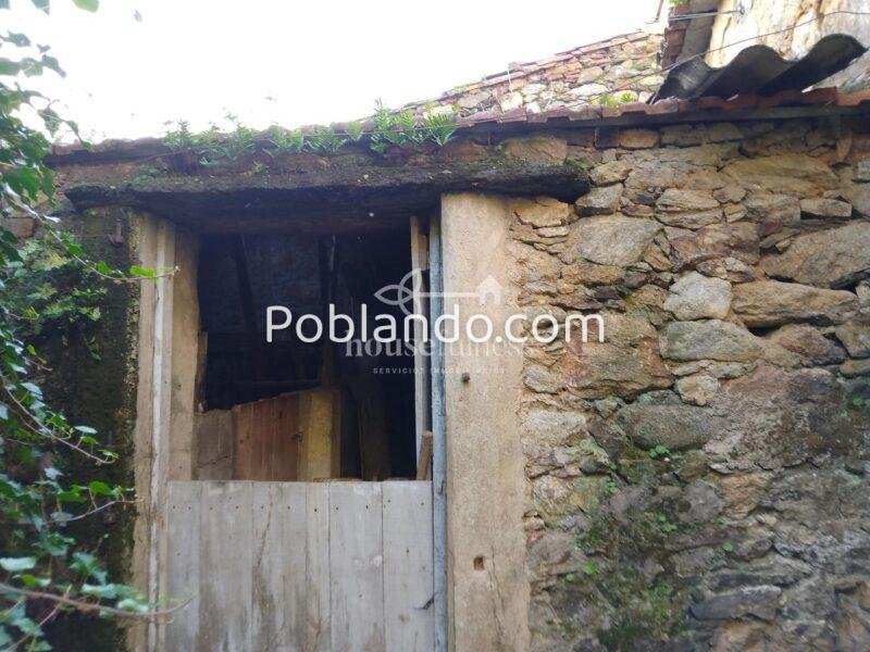 Casa para restaurar en Neda