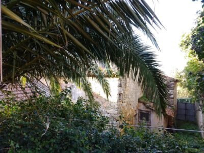 Casa para restaurar en Neda