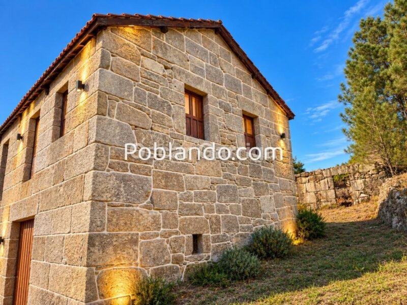 SE VENDE EN PONTE MANDRAS - CEA (OURENSE). Piedra, naturaleza y un enorme potencial para crear algo único.