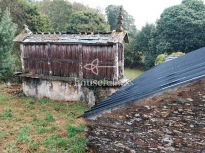 Casa rústica para reformar en Lugo