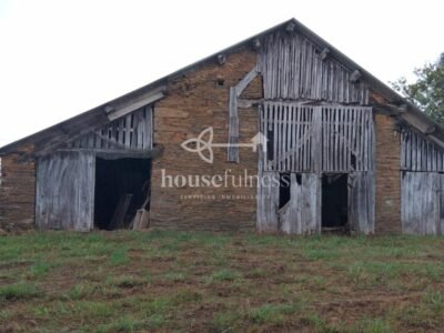 Casa rústica para reformar en Lugo