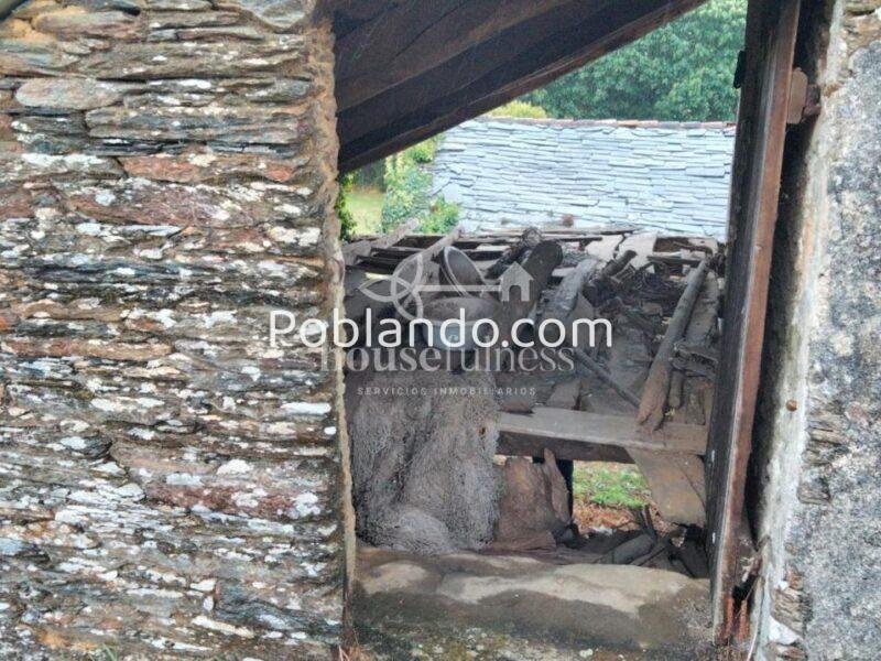 Casa rústica para reformar en Lugo