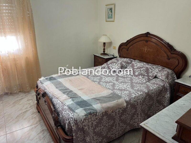 SE VENDE CASA EN REGUEIRO - BOBORÁS (OURENSE)