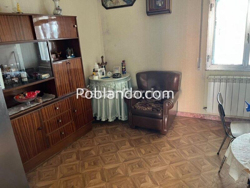 SE VENDE CASA EN REGUEIRO - BOBORÁS (OURENSE)