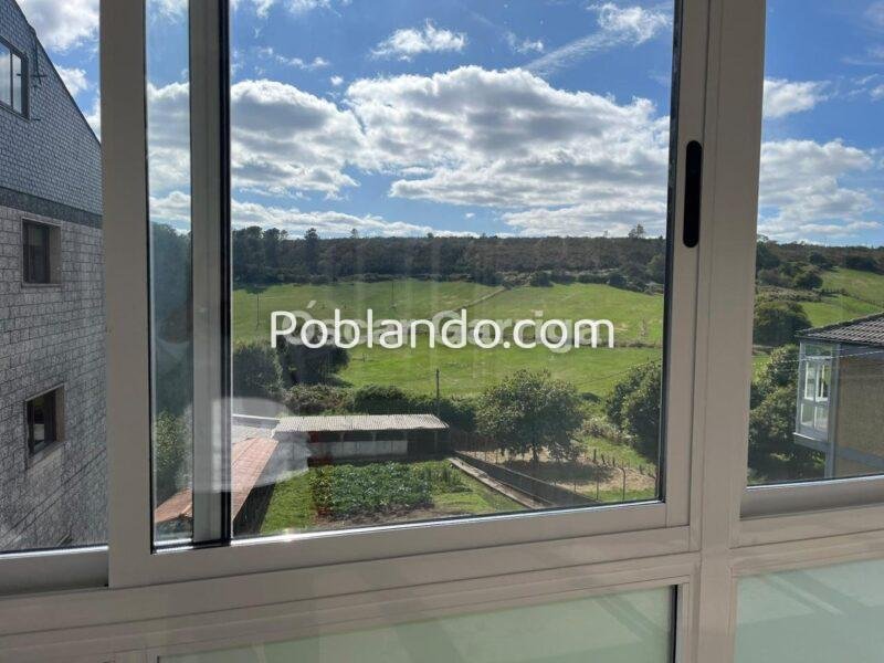 SE VENDE CASA EN REGUEIRO - BOBORÁS (OURENSE)