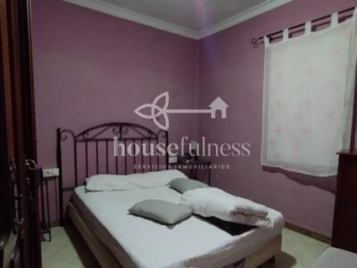 CASA CON DOS PISOS EN VILLARRUBE