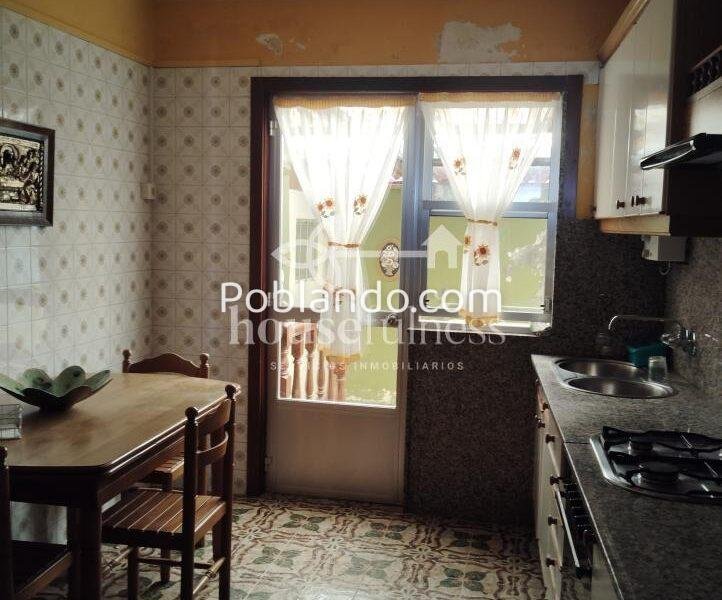 CASA CON DOS PISOS EN VILLARRUBE