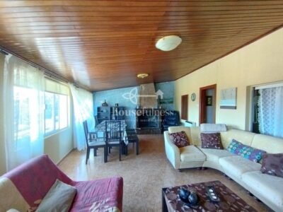 CASA CON DOS PISOS EN VILLARRUBE