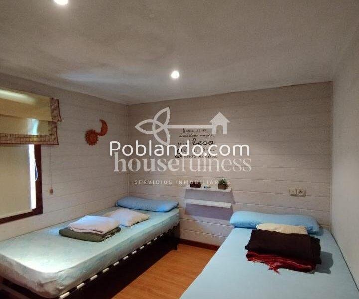 CASA CON DOS PISOS EN VILLARRUBE