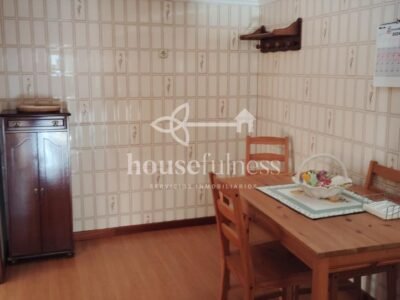 CASA CON DOS PISOS EN VILLARRUBE