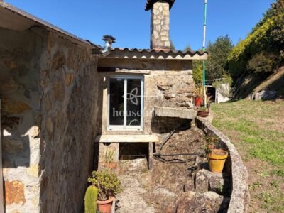 ENCANTADORA CASA RÚSTICA EN VALDOVIÑO CON GRAN POTENCIAL