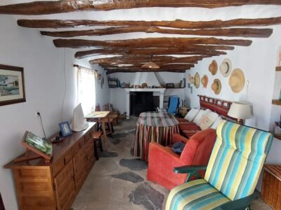 Finca rústica con cortijo y 46,61 ha en el Parque Natural Sierra de Baza