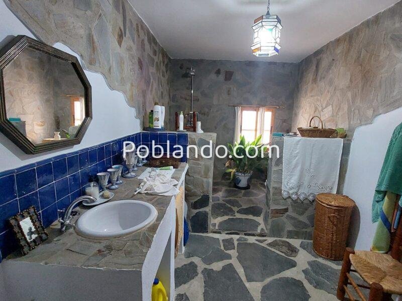 Finca rústica con cortijo y 46,61 ha en el Parque Natural Sierra de Baza