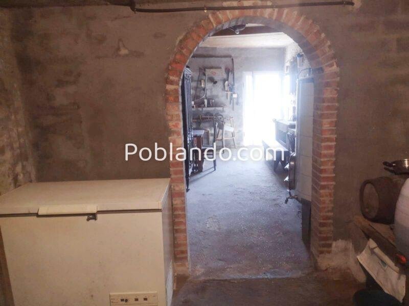 Gran casa de piedra tradicional gallega en el sur de Lugo, muy cerca de Ourense. En plena Ribeira Sacra.