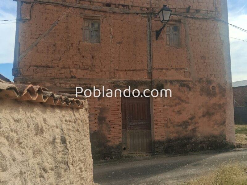 Casa con gran potencial en villa medieval de Soria - Rejas de San Esteban - Calle Amargura 62