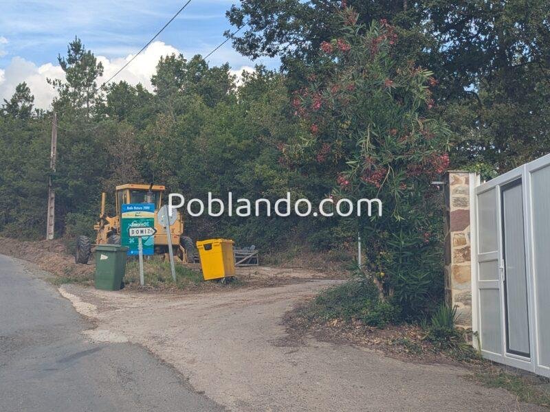 Vendo casa a reformar viene con una cabarca de piedra en ruinas y dos terrenos de unos 3000 metros tiene luz agua y un pozo de agua todo a reformar o esta habitable