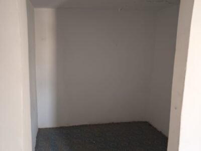 Casa de pueblo de 180 m² para rehabilitar con anexo en Villaseca de Henares