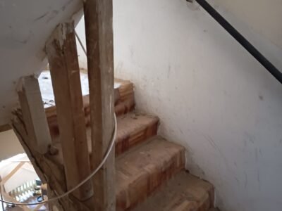 Casa de pueblo de 180 m² para rehabilitar con anexo en Villaseca de Henares