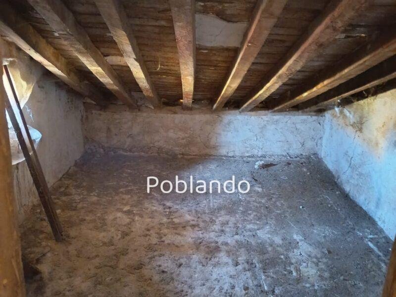 Casa de pueblo de 180 m² para rehabilitar con anexo en Villaseca de Henares
