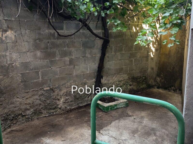 Casa de pueblo de 180 m² para rehabilitar con anexo en Villaseca de Henares