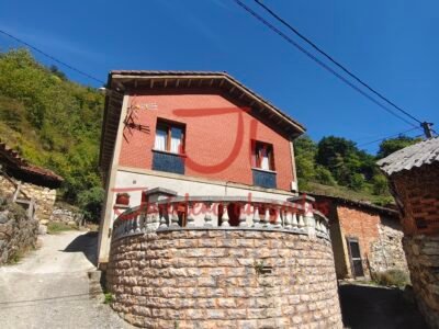 CASA EN RESERVA NATURAL DE LAS UBIÑAS