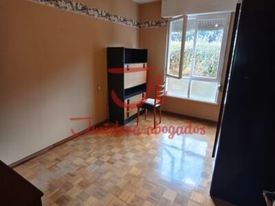 PISO DE 3 HABITACIONES CON ASCENSOR EN LENA