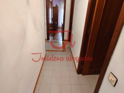 PISO DE 3 HABITACIONES CON ASCENSOR EN LENA