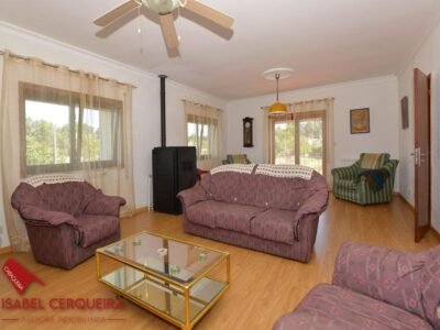 GRAN VIVIENDA EN VALENÇA CON 6.000 m² DE TERRENO - IDEAL PARA CASA RURAL