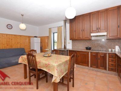 GRAN VIVIENDA EN VALENÇA CON 6.000 m² DE TERRENO - IDEAL PARA CASA RURAL