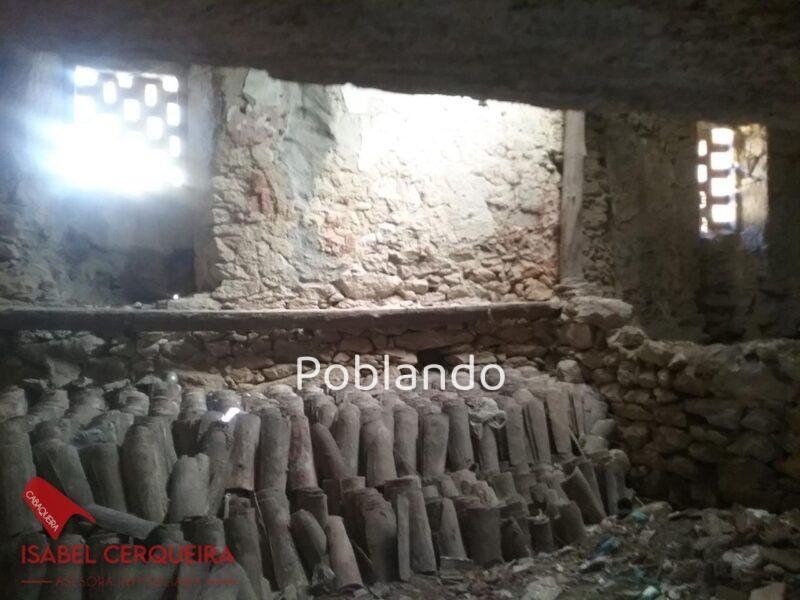 CASA DE PIEDRA A RESTAURAR - A POCOS METROS DEL CENTRO DE A GUARDA
