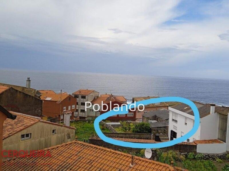 OPORTUNIDAD ÚNICA - CASA DE PIEDRA A REFORMAR CON TERRENO Y VISTAS AL MAR EN EL CENTRO DE A GUARDA.
