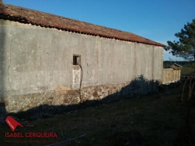 CASA HISTÓRICA DE 1900 EN OIA - 312 m² SOBRE UNA FINCA DE 5.769 m²