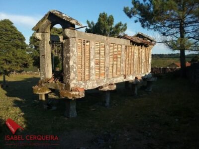 CASA HISTÓRICA DE 1900 EN OIA - 312 m² SOBRE UNA FINCA DE 5.769 m²