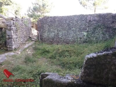 CASA HISTÓRICA DE 1900 EN OIA - 312 m² SOBRE UNA FINCA DE 5.769 m²