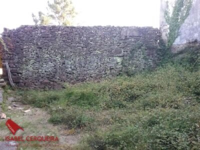 CASA HISTÓRICA DE 1900 EN OIA - 312 m² SOBRE UNA FINCA DE 5.769 m²