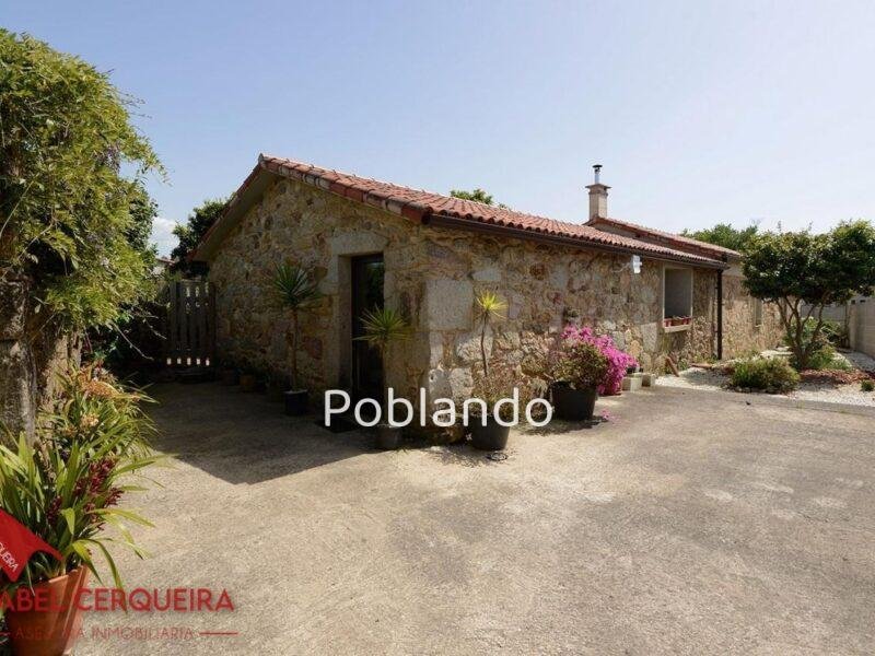 EXCLUSIVA EN TOMIÑO | CHALET DE PIEDRA EN PLANTA BAJA CON 2.800 M² DE FINCA PRIVADA