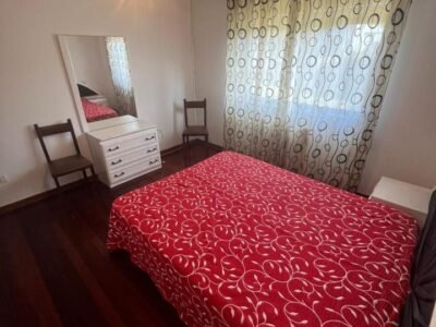 VIVIENDA IDEAL PARA FAMILIAS QUE BUSCAN ESPACIO, JARDÍN Y TODAS LAS POSIBILIDADES DE PERSONALIZACIÓN, CON UNA PARCELA DE MÁS DE 2.600 M²