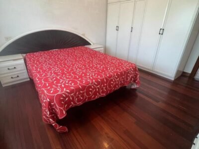 VIVIENDA IDEAL PARA FAMILIAS QUE BUSCAN ESPACIO, JARDÍN Y TODAS LAS POSIBILIDADES DE PERSONALIZACIÓN, CON UNA PARCELA DE MÁS DE 2.600 M²