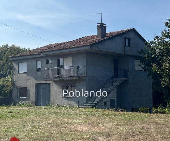VIVIENDA IDEAL PARA FAMILIAS QUE BUSCAN ESPACIO, JARDÍN Y TODAS LAS POSIBILIDADES DE PERSONALIZACIÓN, CON UNA PARCELA DE MÁS DE 2.600 M²