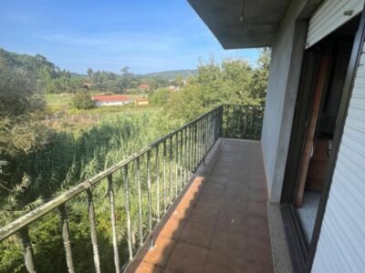 VIVIENDA IDEAL PARA FAMILIAS QUE BUSCAN ESPACIO, JARDÍN Y TODAS LAS POSIBILIDADES DE PERSONALIZACIÓN, CON UNA PARCELA DE MÁS DE 2.600 M²