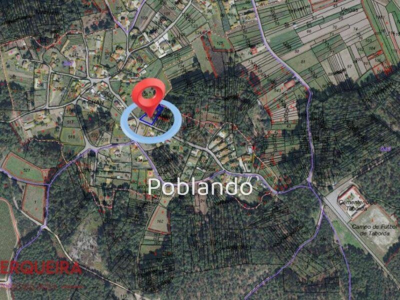 TERRENO URBANIZABLE DE 1.233 m² EN TOMIÑO